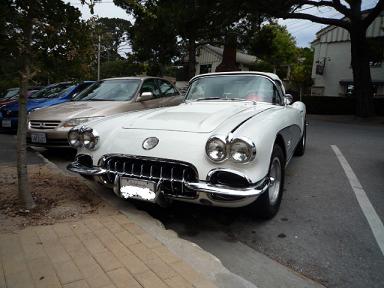 カーメルの車.jpg